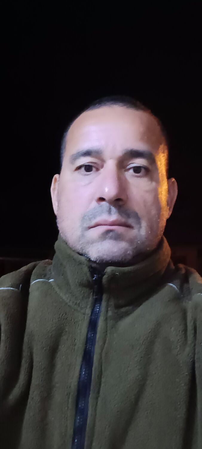  45140153  Vladimir, 49 ,    Montenegro