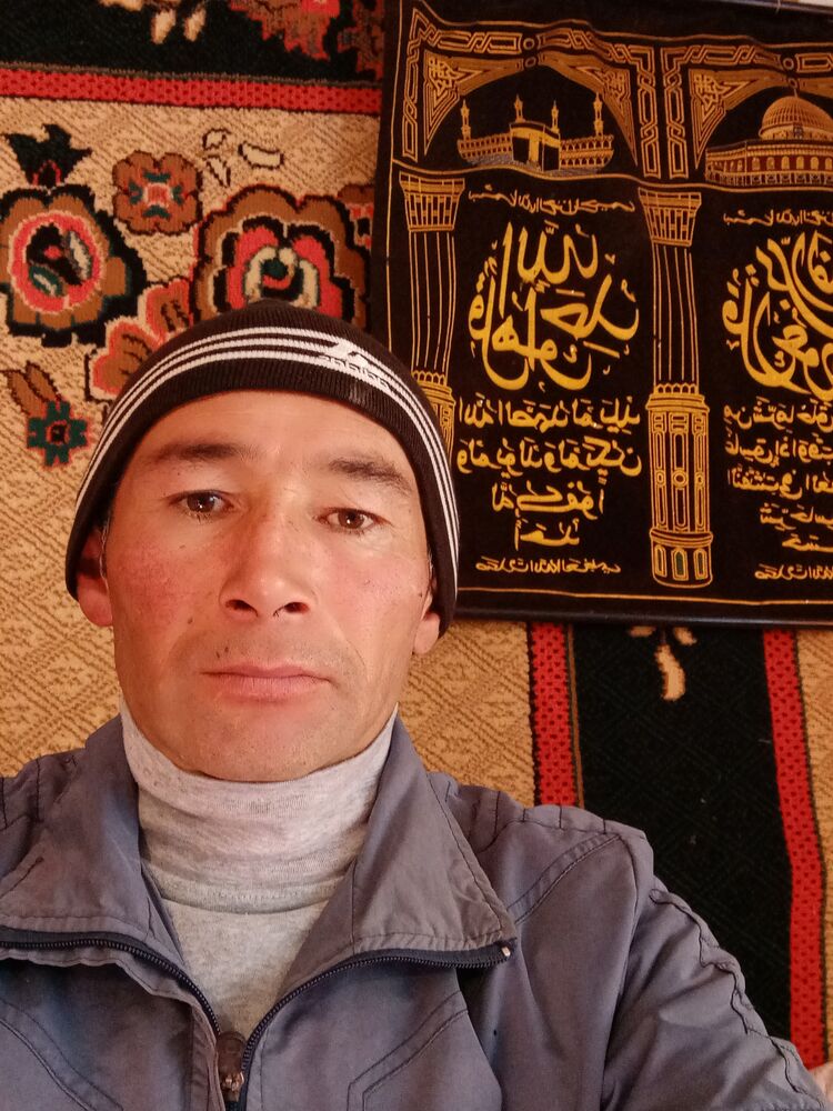  22728503  Safar, 45 ,    