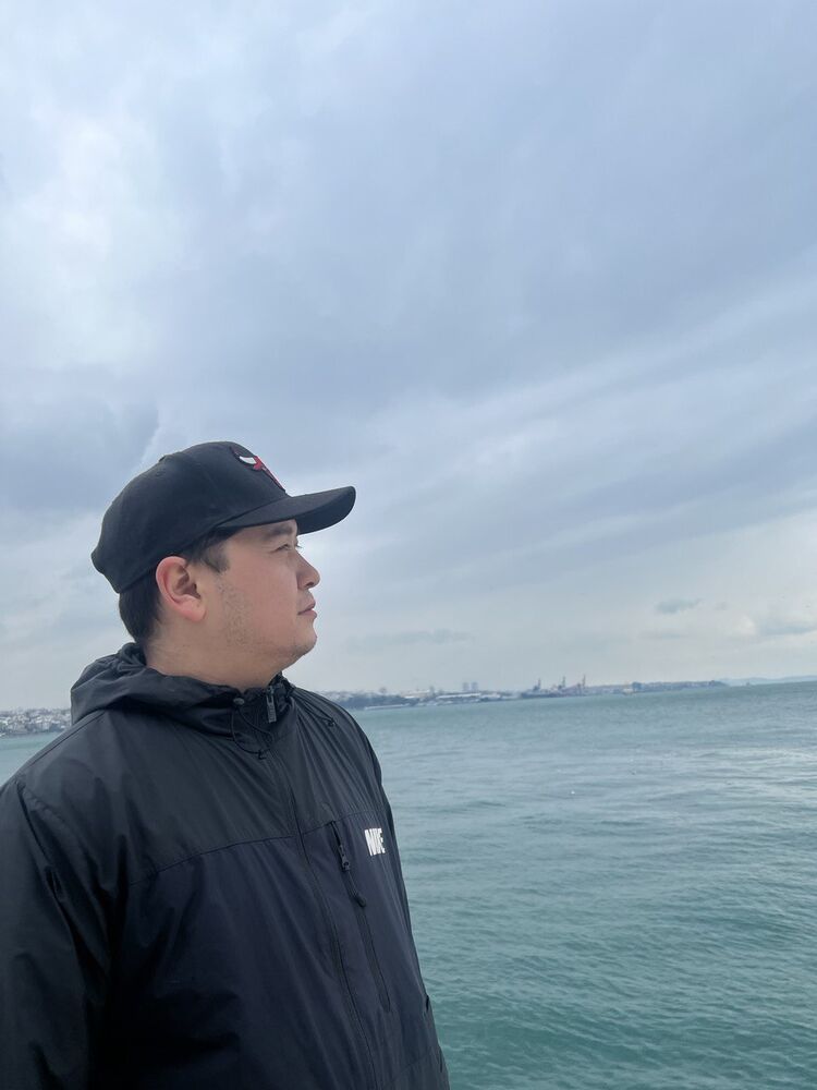 ���� 25790403 ������� Nurs, 33 ����, ���� ���������� � ������