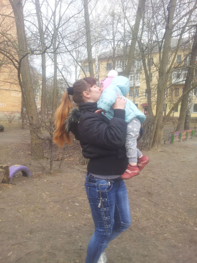  22656893  Oksana, 38 ,    