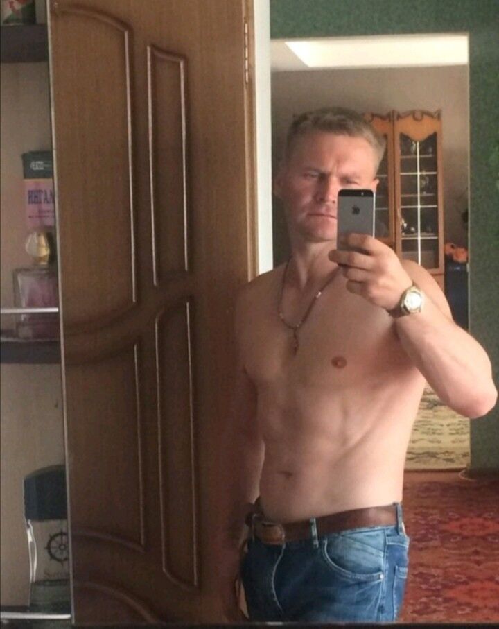 18727723  , 47 ,    