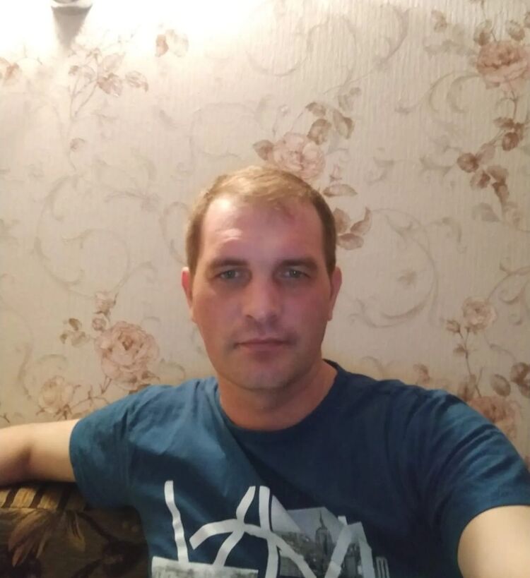  42680503  , 44 ,    