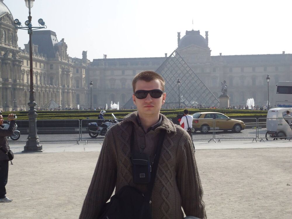  48532923  , 41 ,    --