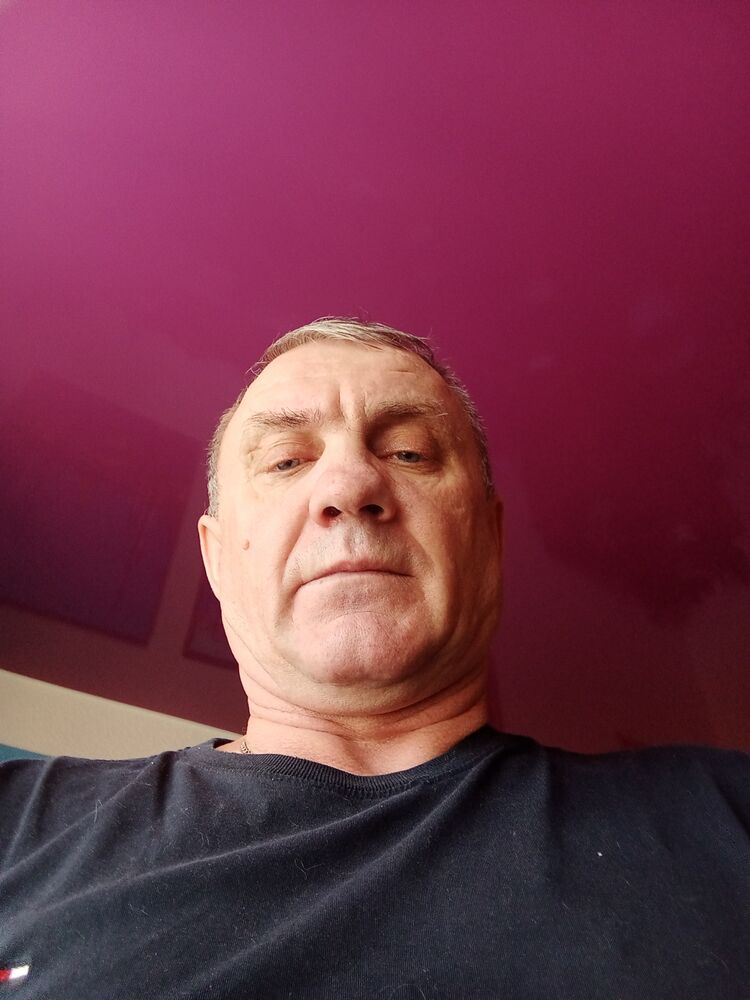  25476263  , 57 ,    
