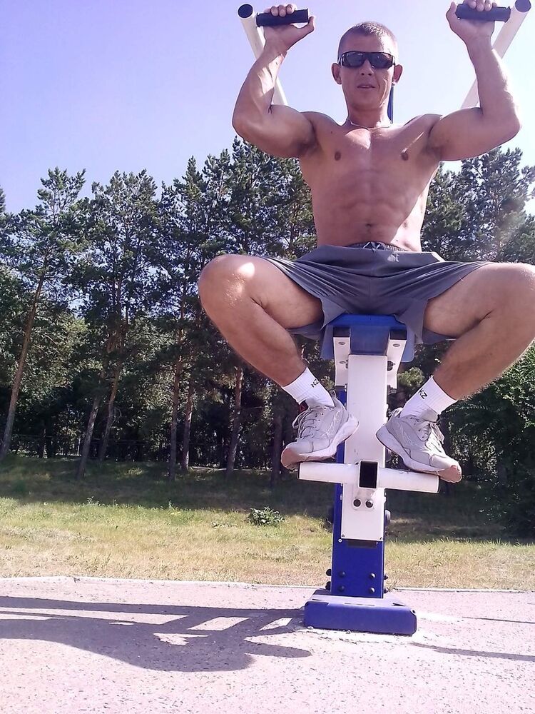  ,   Vladimir, 43 ,   ,   , c 