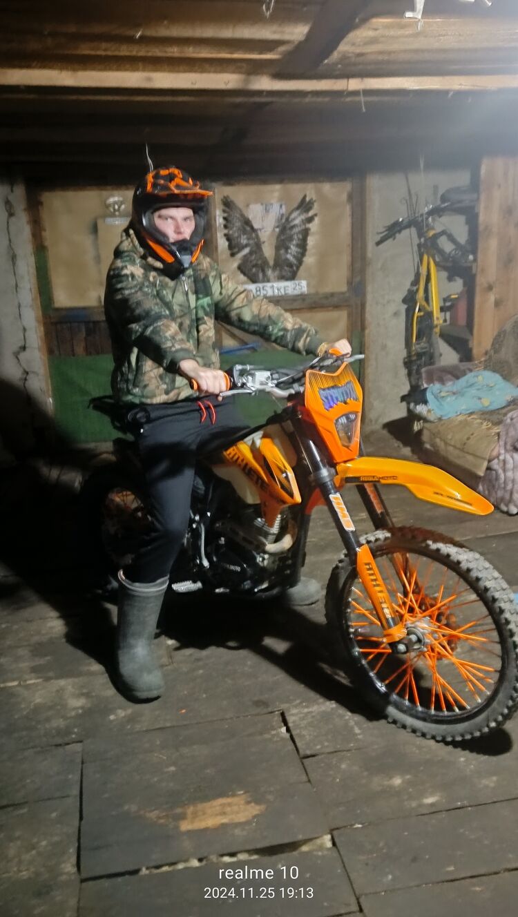  47902583  , 20 ,    