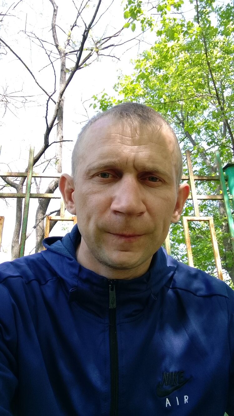  43931853  , 37 ,    