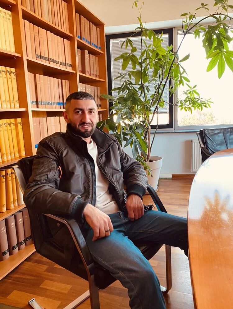  Landshut,   Alik, 34 ,   ,   