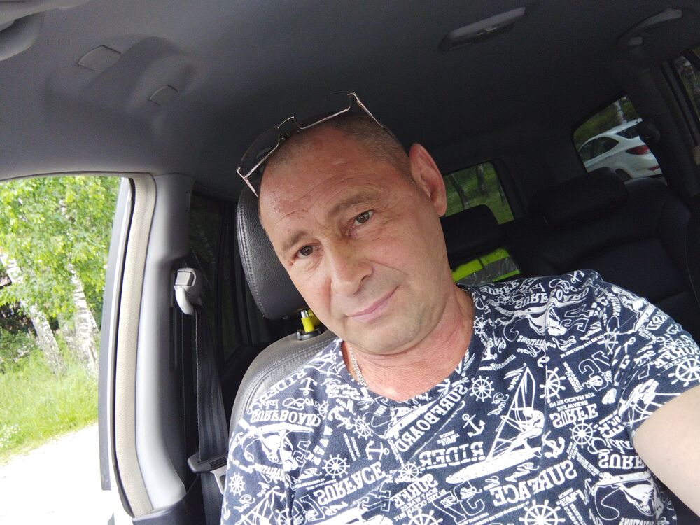  53710713  Andrey, 51 ,    