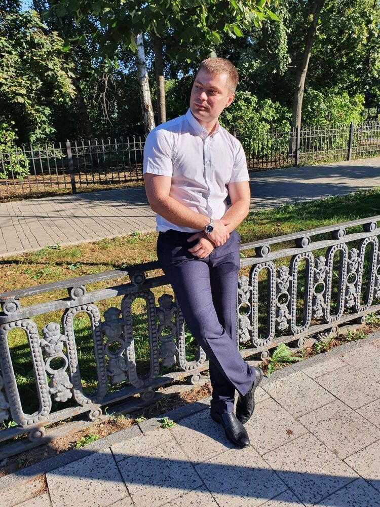  ,   Alex, 31 ,   ,   