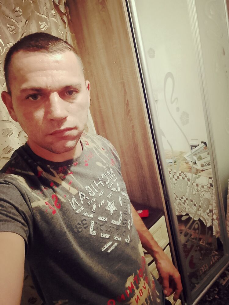 48365493  , 32 ,    