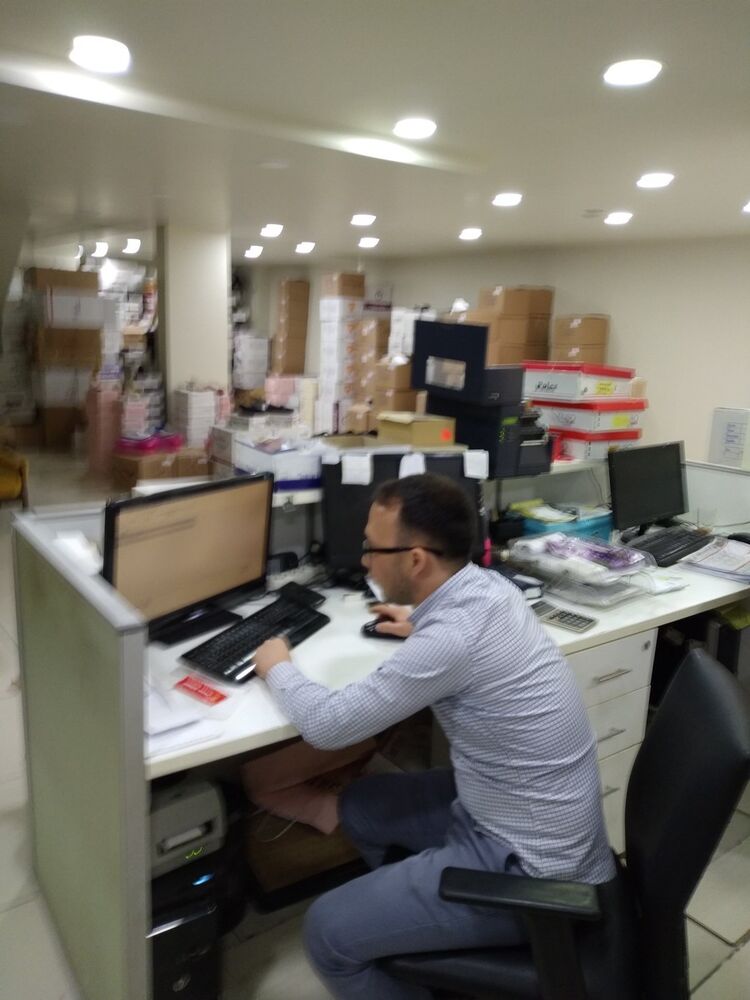  ,   Kivanc, 32 ,   ,   , c 
