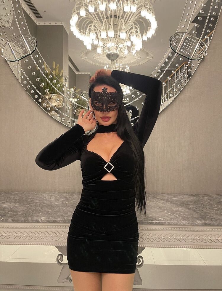  ,   Milena, 38 ,   ,   , c , 