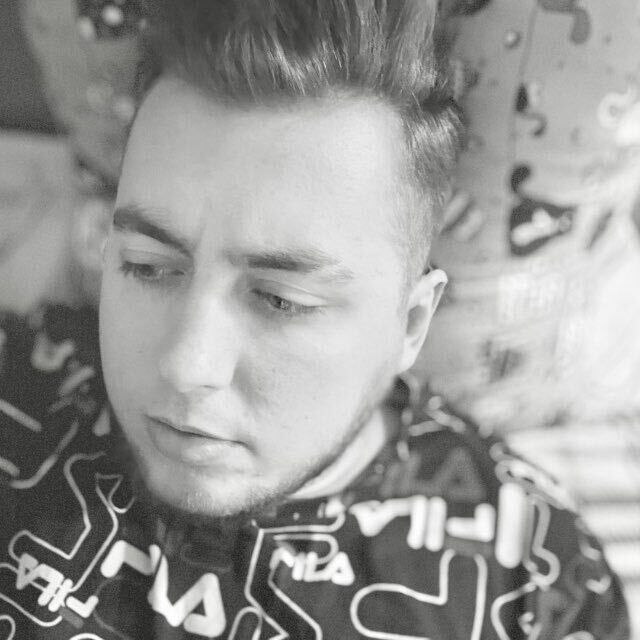  51058433  Andrei, 28 ,    