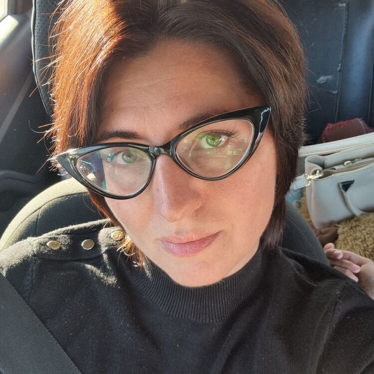  46683863  , 31 ,    