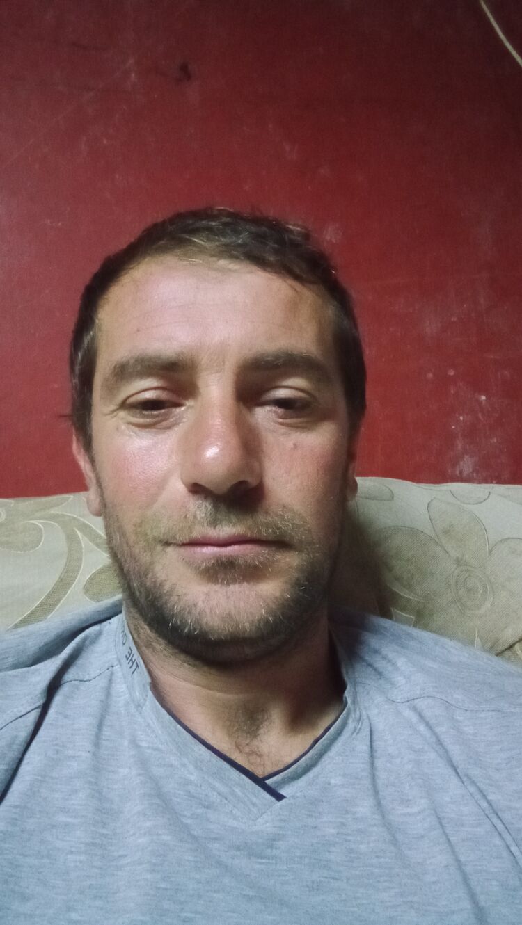  ,   Levik, 37 ,   ,   