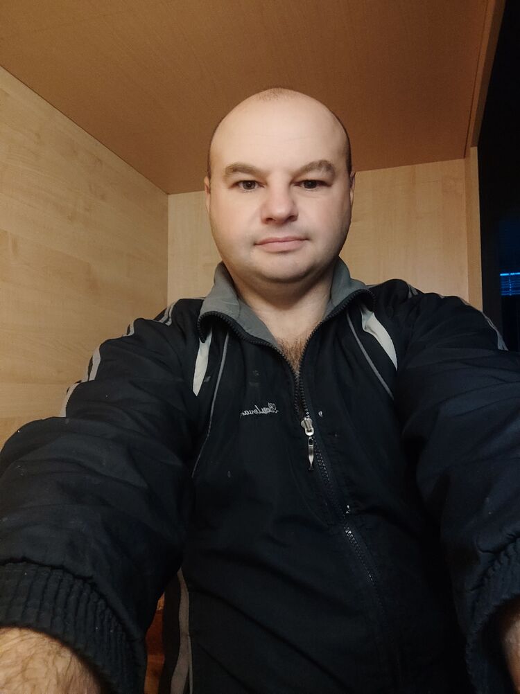 39975033  , 44 ,    