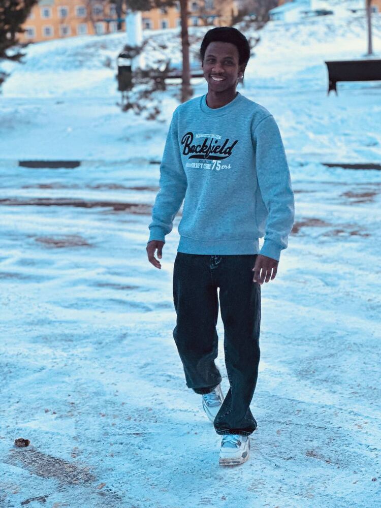 ���� 49865193 ����� ��������, 22 ����, ���� ���������� � N'djamena