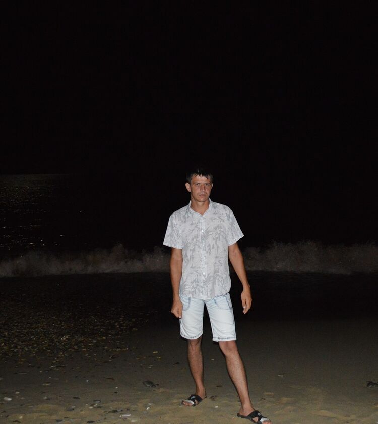 ,   Igor, 37 ,   ,   , c , 