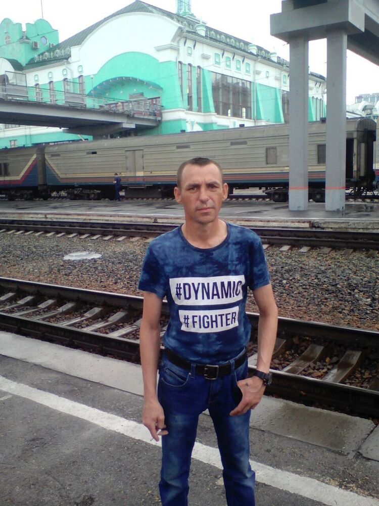  -,   , 42 ,  
