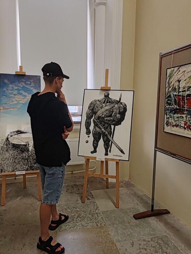  ,   Daniil, 30 ,   ,   