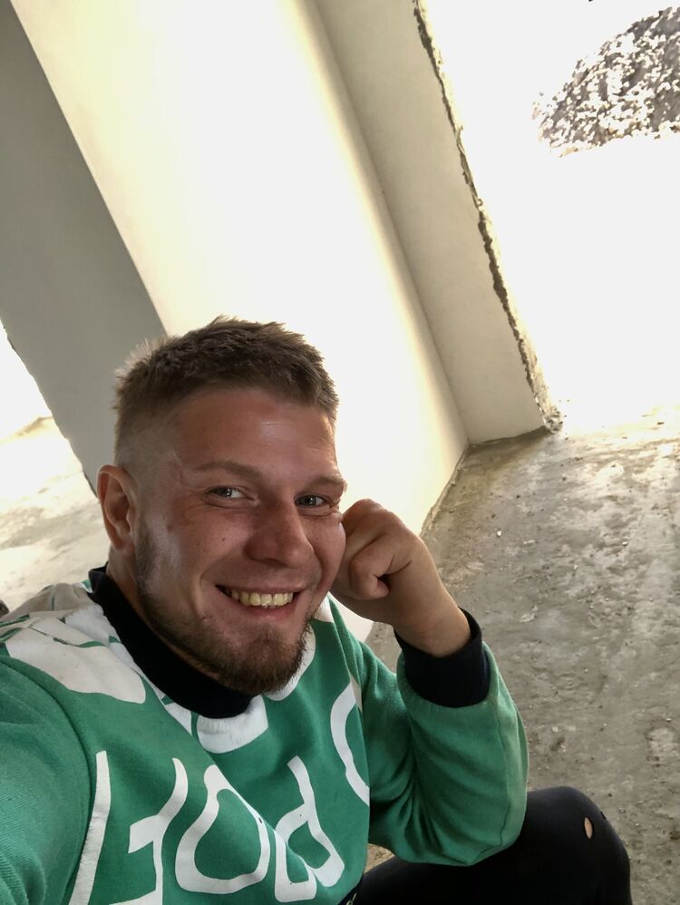  39514793  , 33 ,    