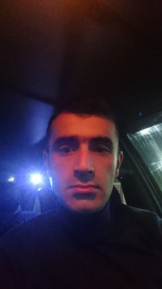  ,   Ali, 37 ,   