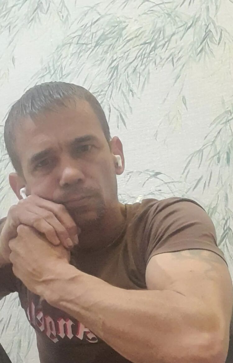  48993943  , 40 ,    