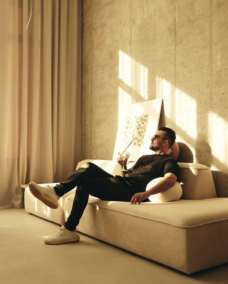  29619633  Andrei, 34 ,    