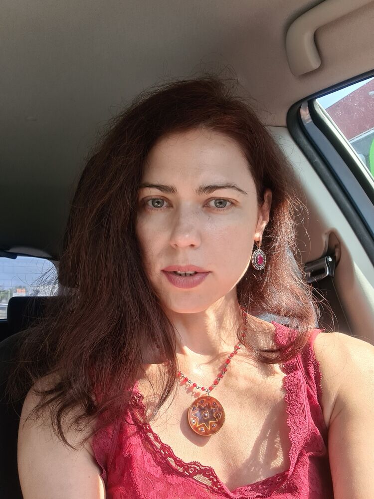  52645683  Elena, 44 ,    