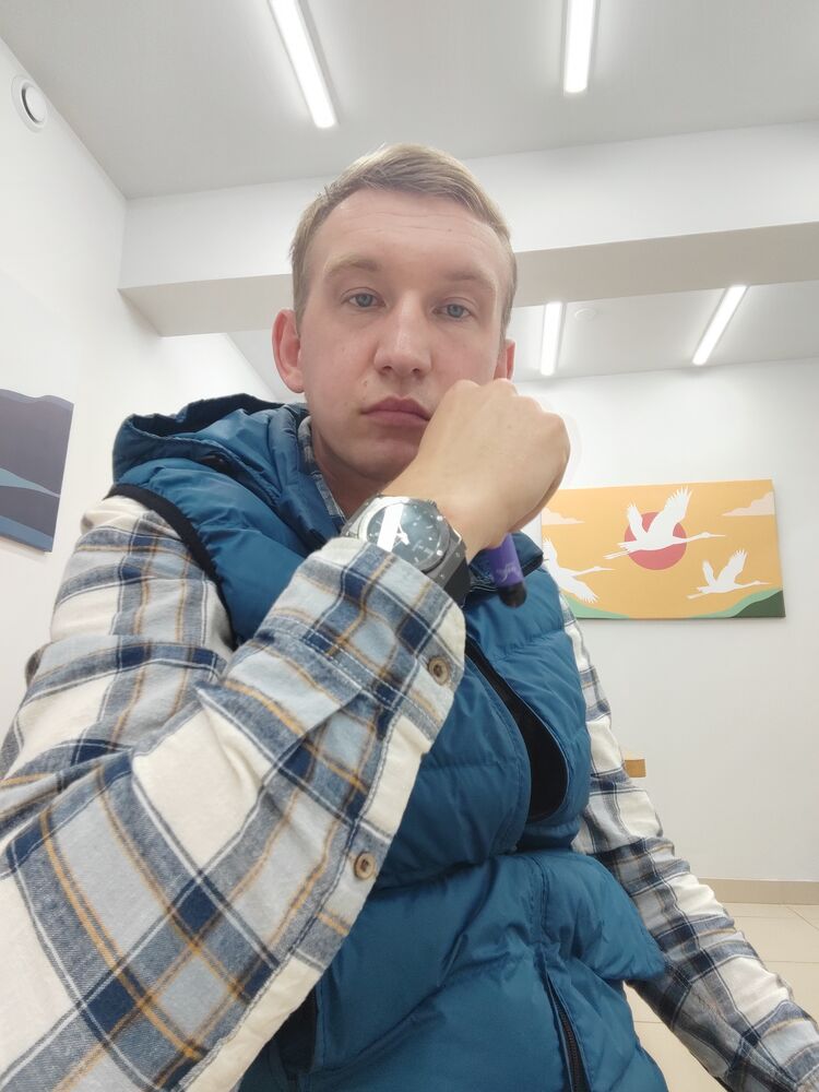  30320943  , 33 ,    