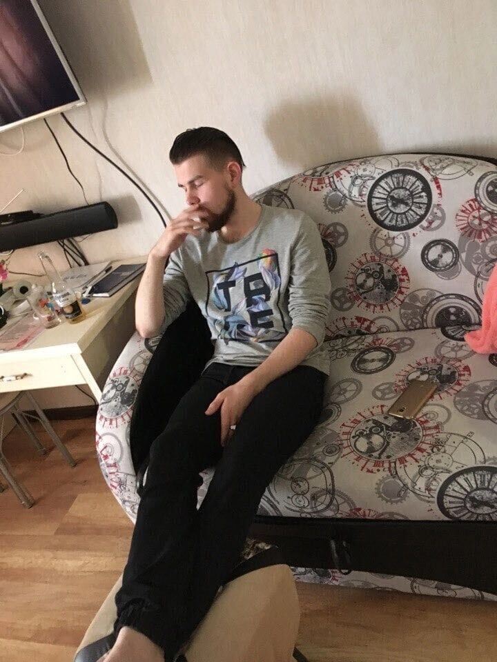  38451123  , 26 ,    -