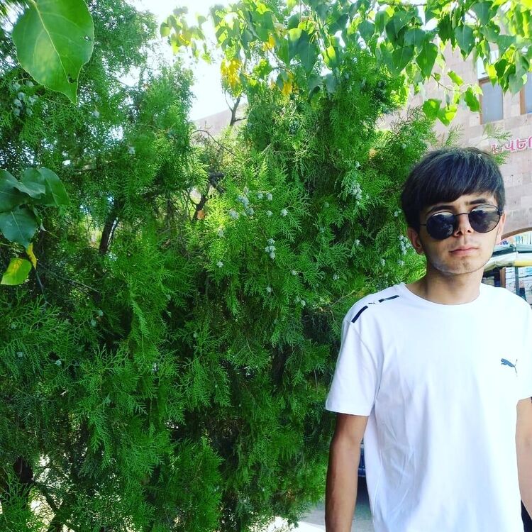 ���� 39846203 ����� Karen, 24 ����, ���� ���������� � �������