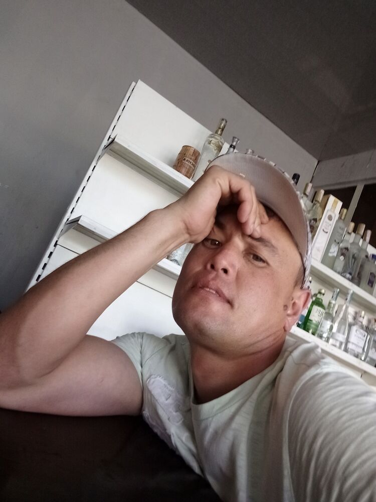  ,   Utkir, 36 ,   ,   
