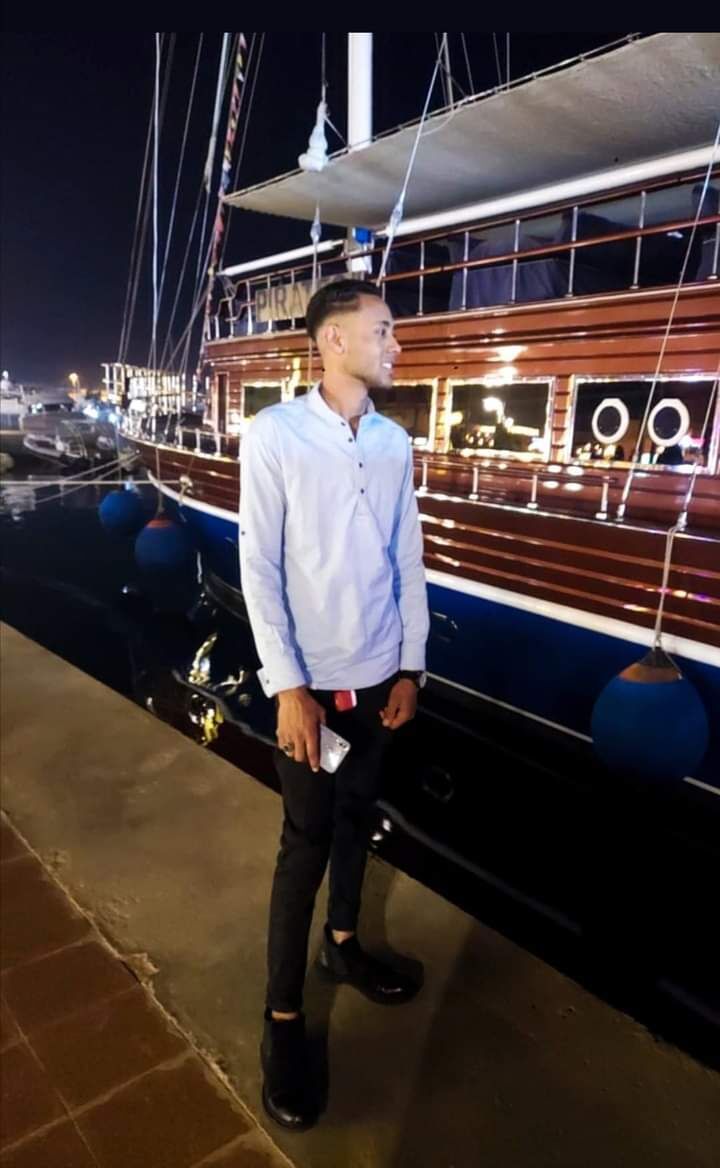  ,   Khaled Reda, 25 ,   ,   