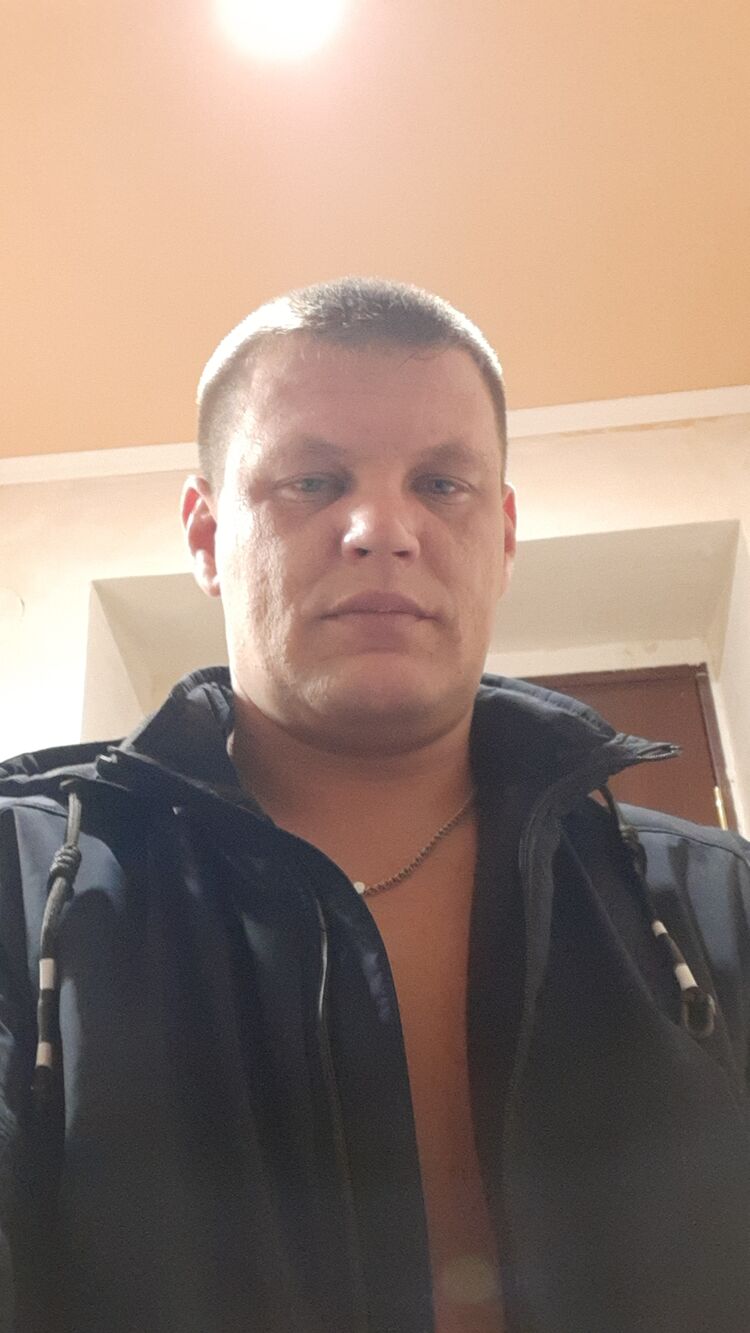  22863413  , 39 ,    