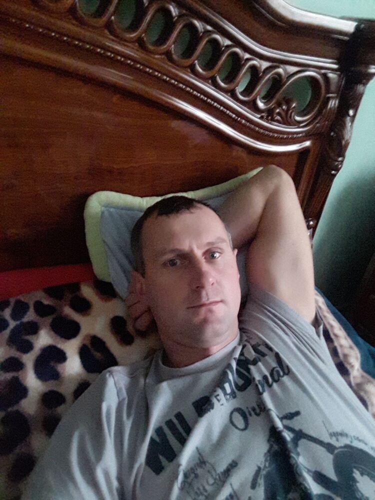  18527383  , 40 ,    