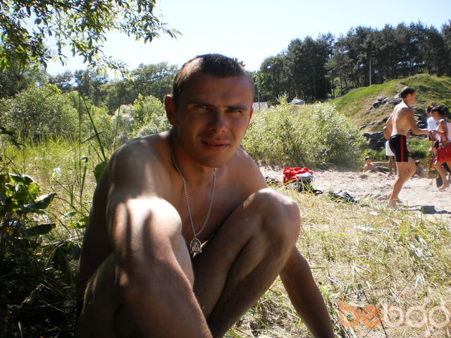  1077733  Wiktor, 40 ,    -