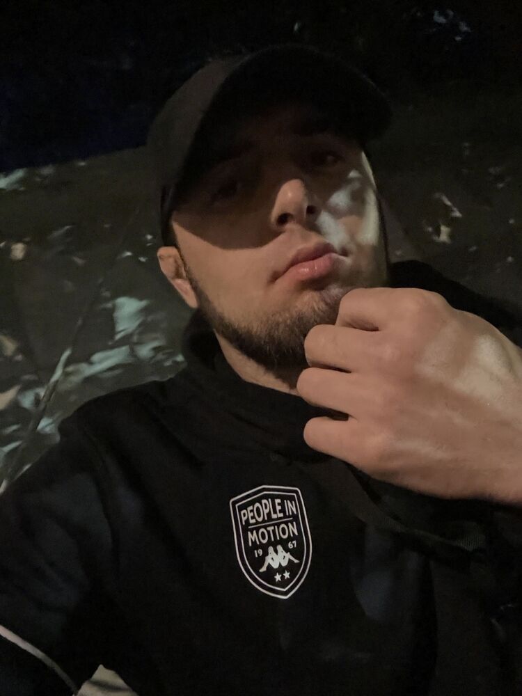  36581353  , 32 ,    -