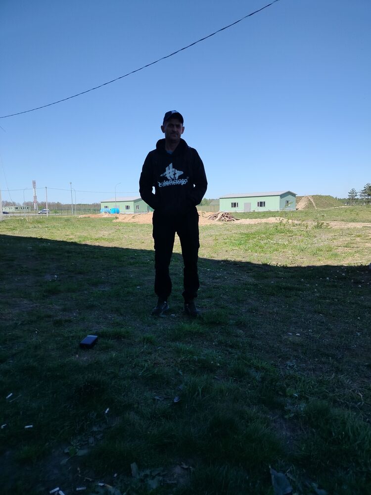  42904433  , 44 ,    
