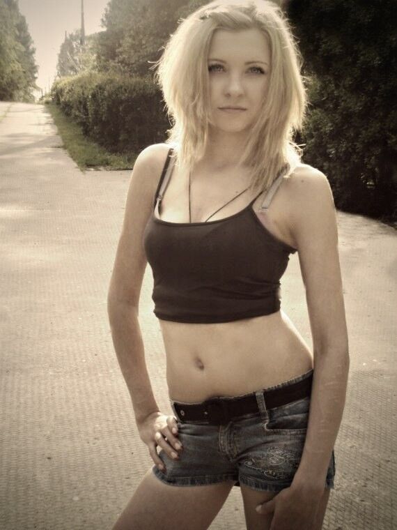  9720863  Lesbomary, 44 ,    