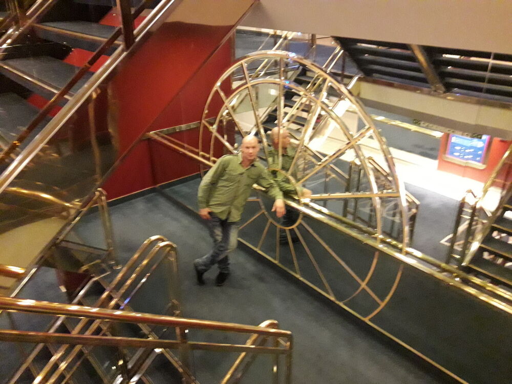  10931413  Augusts, 44 ,    