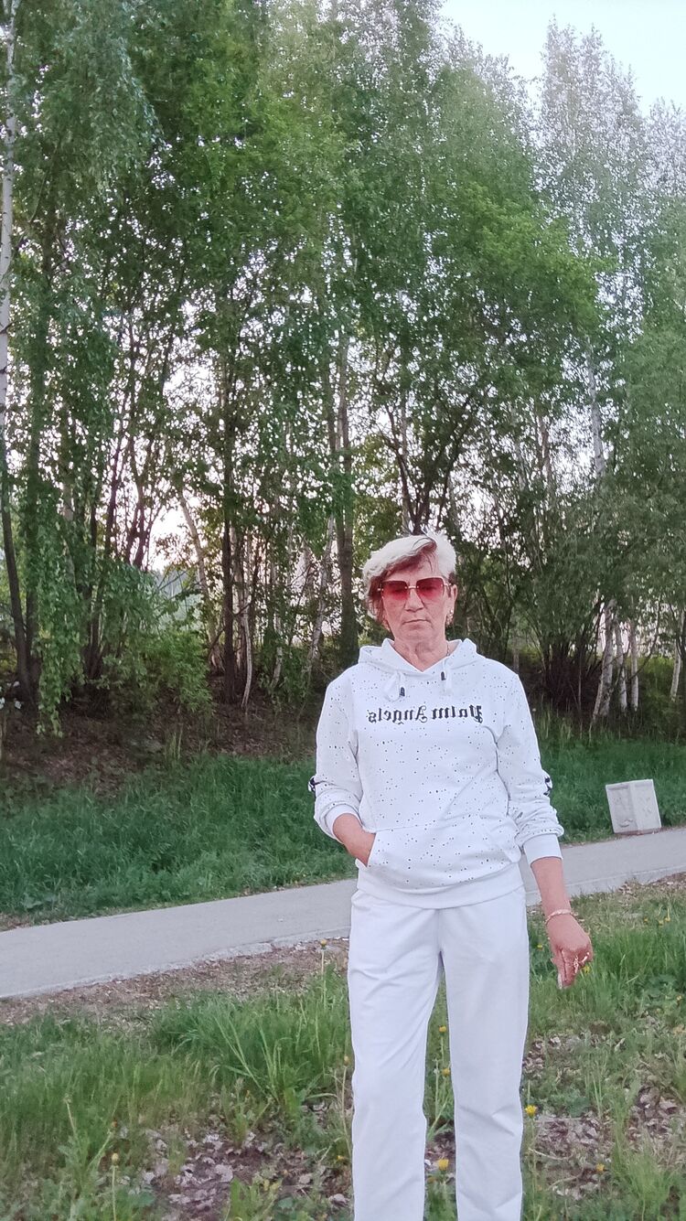  ,   Karamelka, 59 ,     , c , 