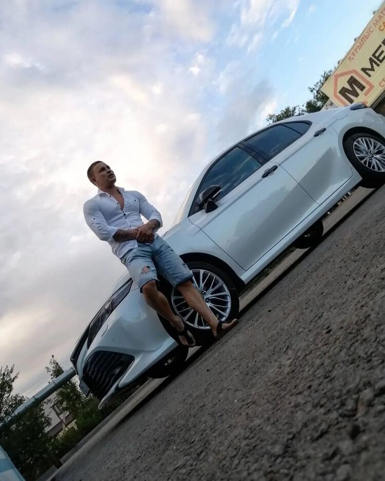  ,   ALEX, 42 ,   ,   , c 