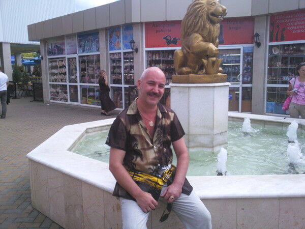  ,   ARey, 56 ,  
