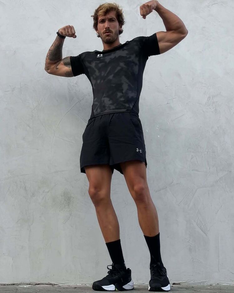  ,   , 33 ,   
