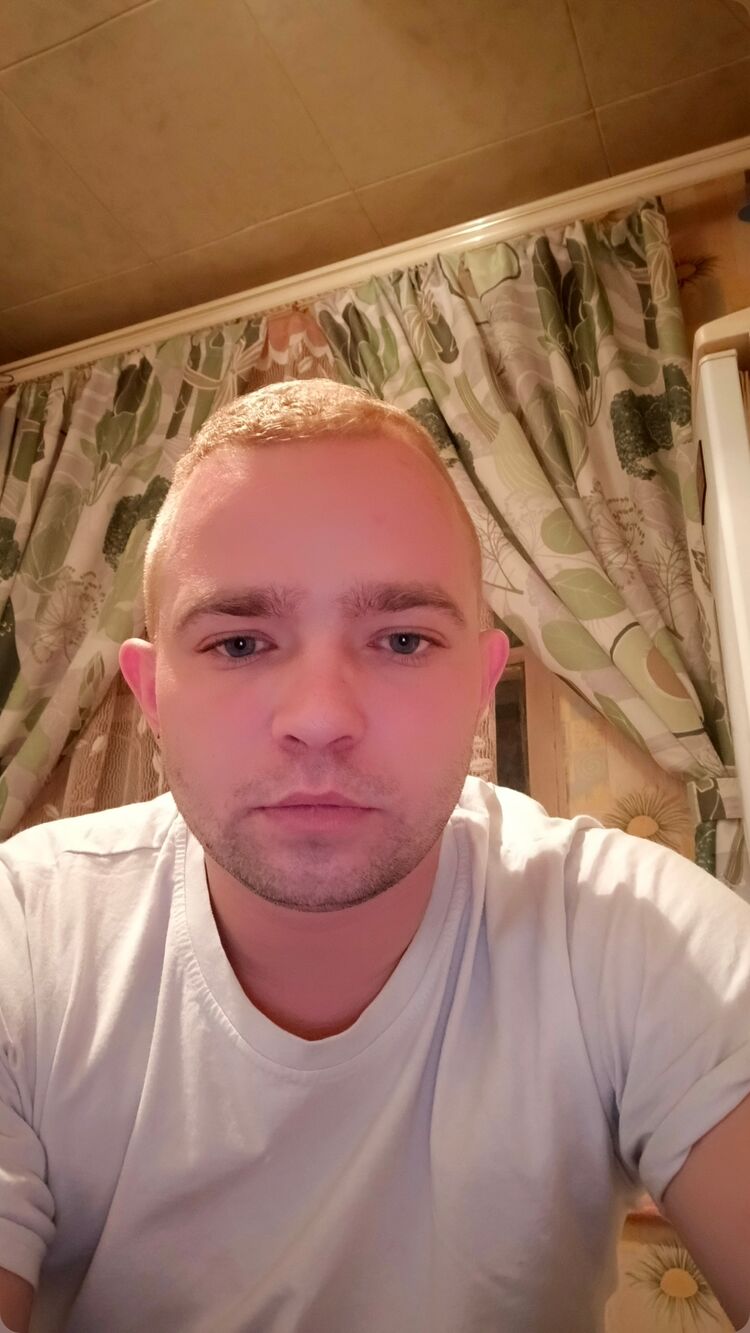  48761043  , 31 ,    