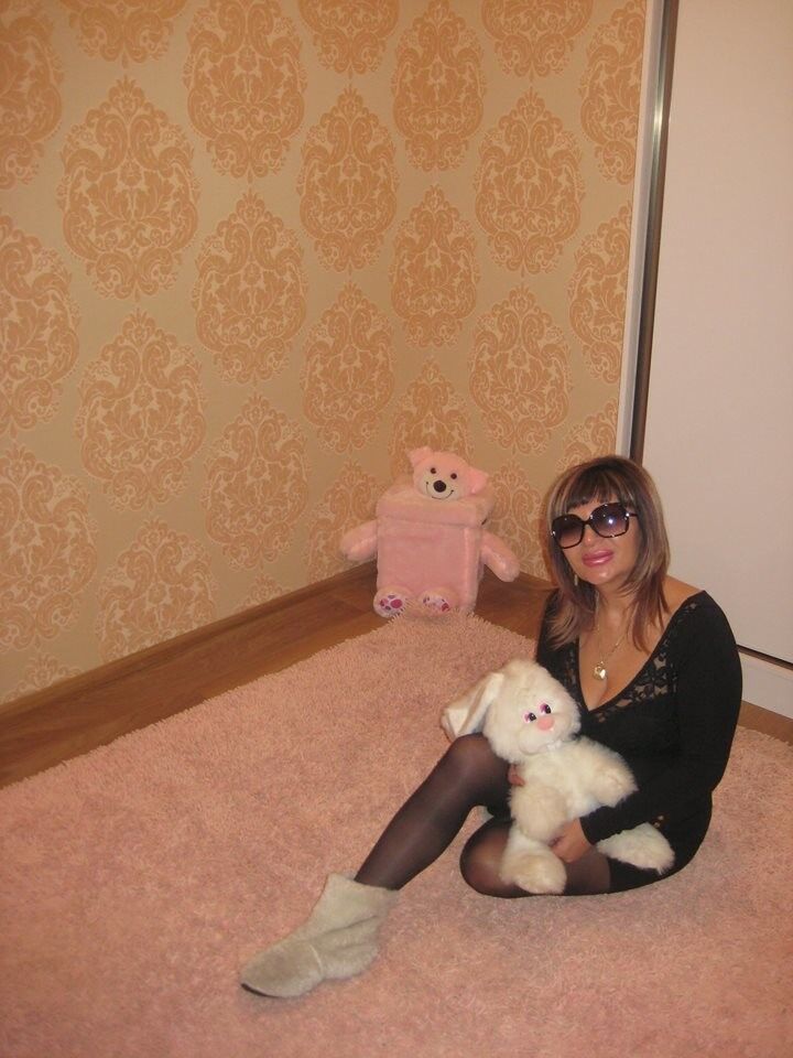  5619153  Karolina33, 51 ,    