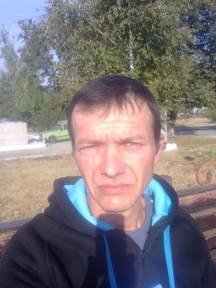  36585863  , 52 ,    