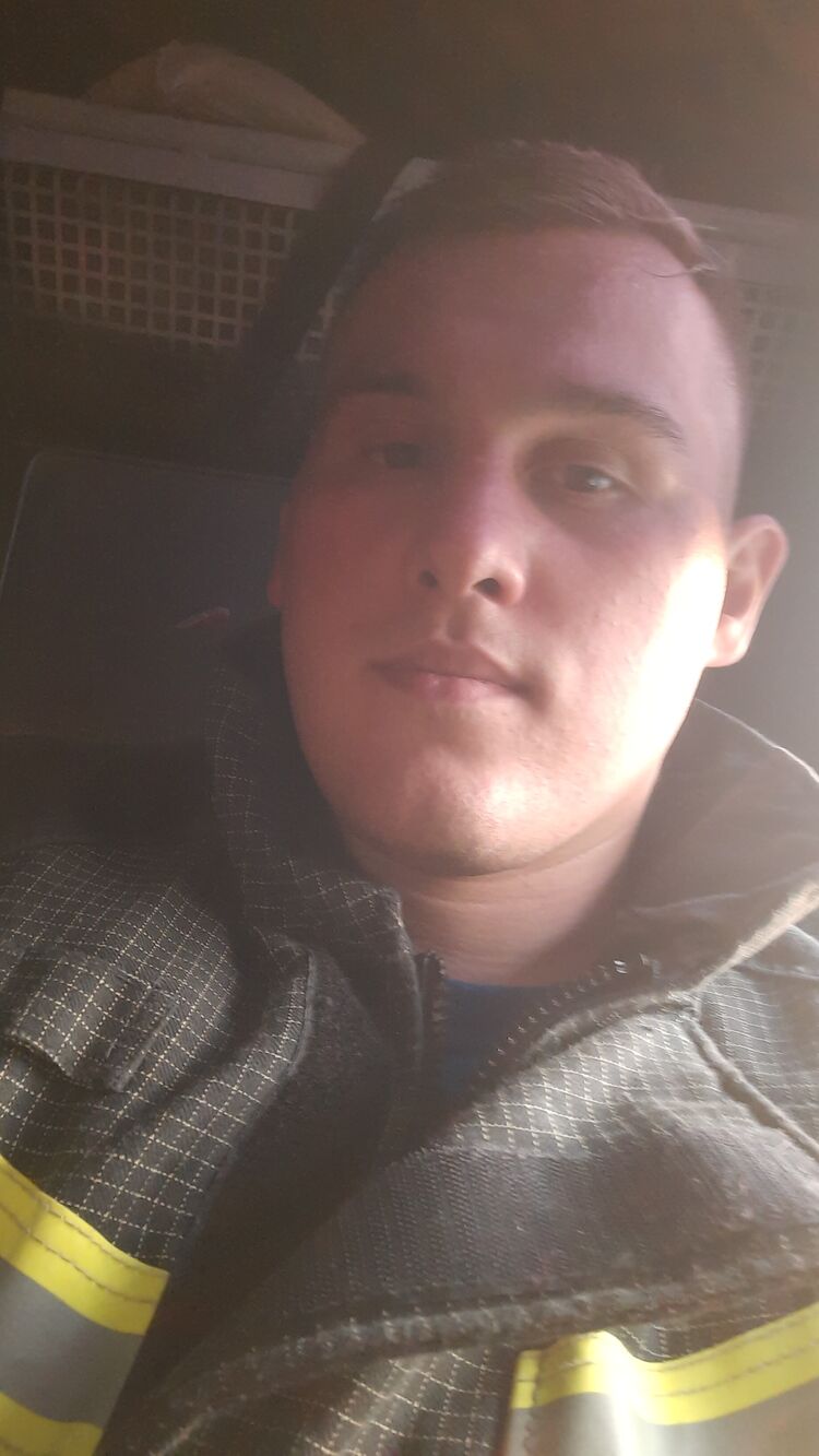  36476403  , 27 ,    